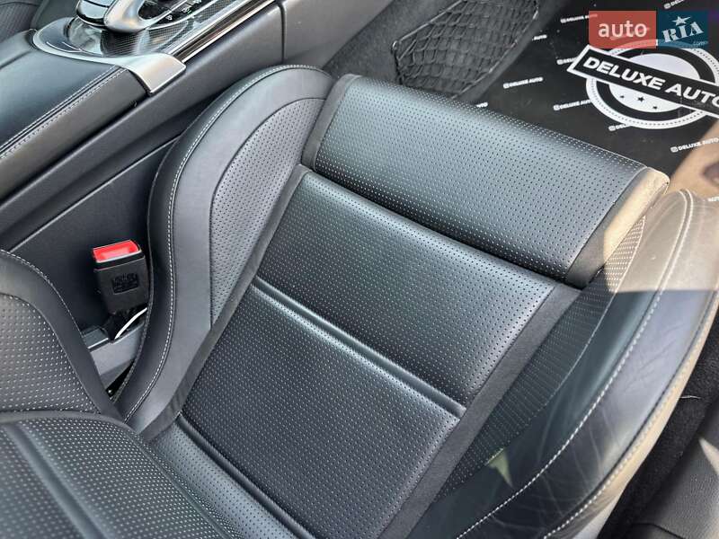 Седан Mercedes-Benz C-Class 2019 в Киеве