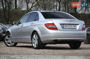 Седан Mercedes-Benz C-Class 2009 в 