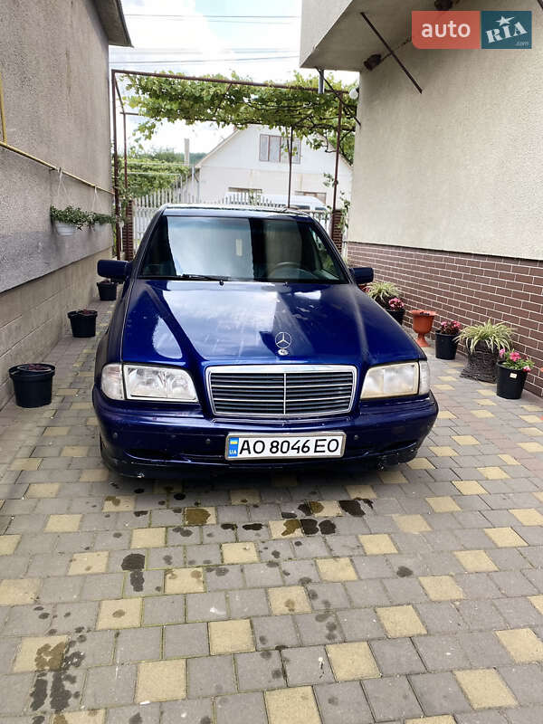 Седан Mercedes-Benz C-Class 1998 в 