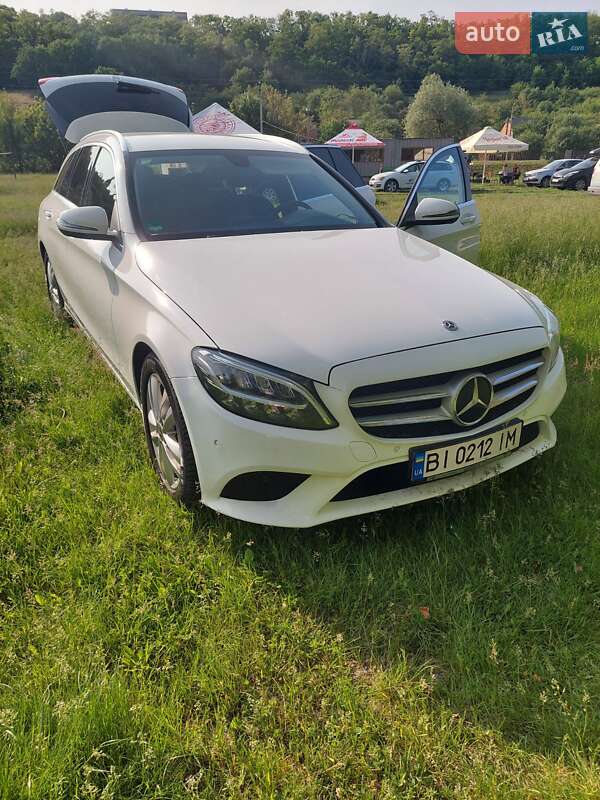 Універсал Mercedes-Benz C-Class 2019 в Лубнах