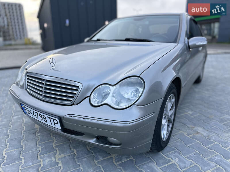 Седан Mercedes-Benz C-Class 2003 в Одесі