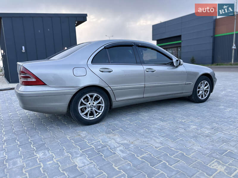 Седан Mercedes-Benz C-Class 2003 в Одесі