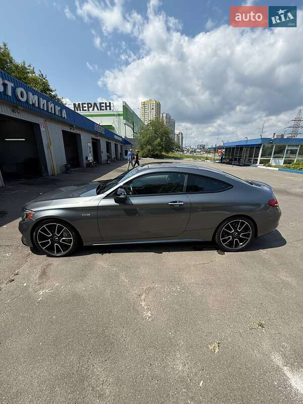 Купе Mercedes-Benz C-Class 2017 в Києві