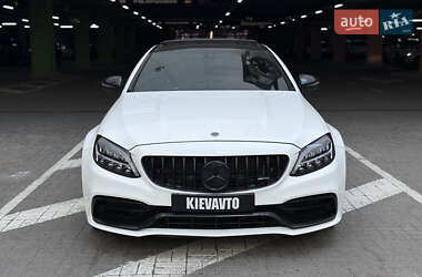 Купе Mercedes-Benz C-Class 2019 в 