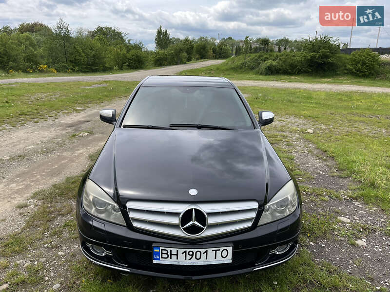 Седан Mercedes-Benz C-Class 2008 в Одессе фото 3 Седан Mercedes-Benz C-Class 2008 в Одессе
