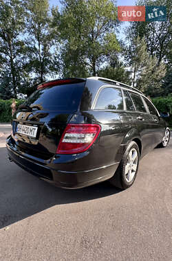 Универсал Mercedes-Benz C-Class 2010 в 