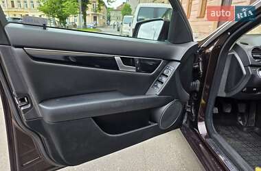 Универсал Mercedes-Benz C-Class 2011 в 