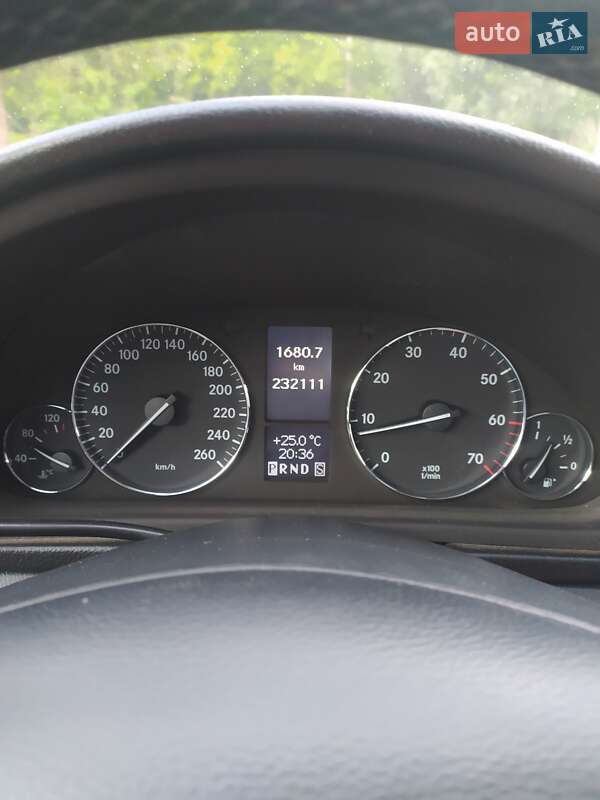 Седан Mercedes-Benz C-Class 2005 в Гадячі
