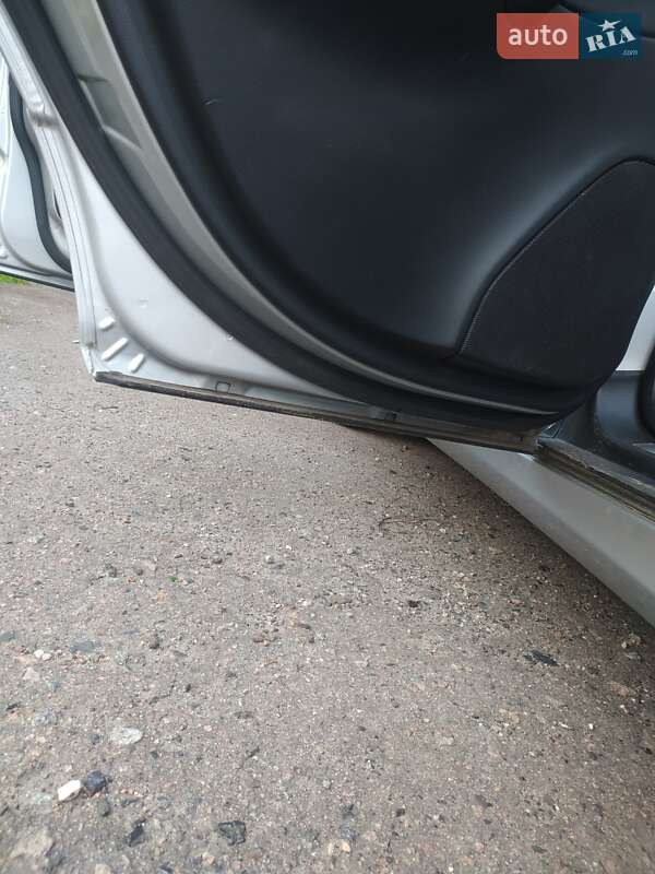 Седан Mercedes-Benz C-Class 2005 в Гадячі
