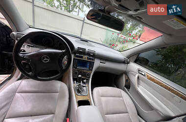 Седан Mercedes-Benz C-Class 2006 в 