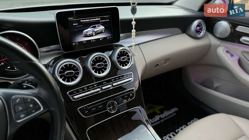 Седан Mercedes-Benz C-Class 2016 в Киеве
