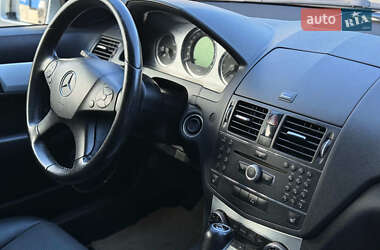 Универсал Mercedes-Benz C-Class 2008 в 