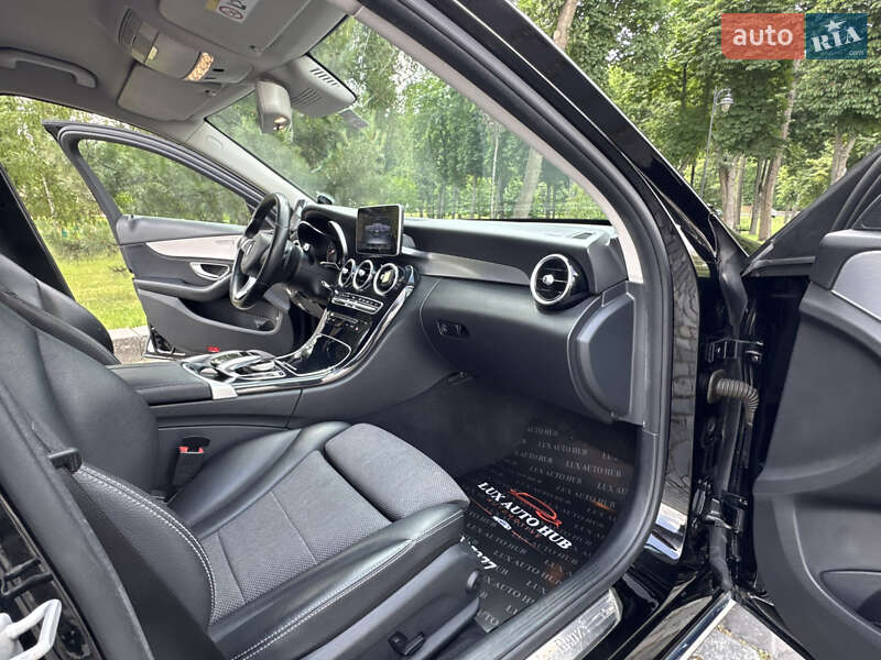 Седан Mercedes-Benz C-Class 2015 в Києві