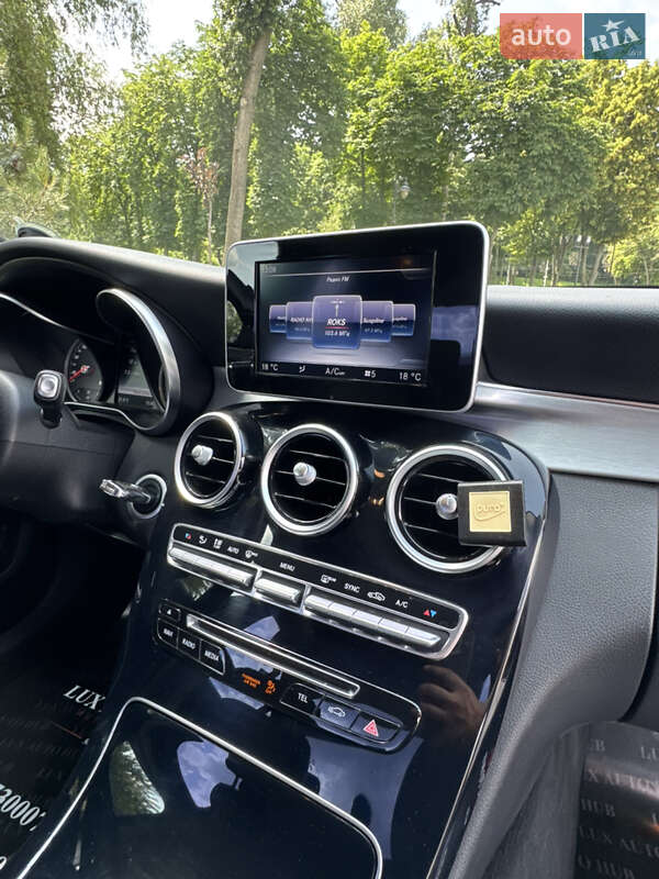 Седан Mercedes-Benz C-Class 2015 в Києві
