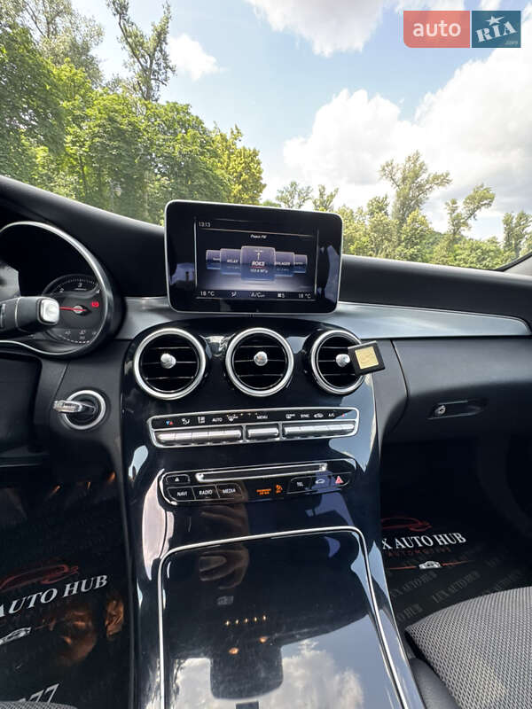 Седан Mercedes-Benz C-Class 2015 в Києві