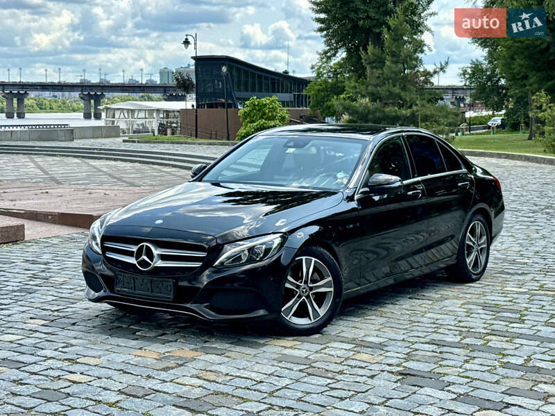Седан Mercedes-Benz C-Class 2015 в Києві