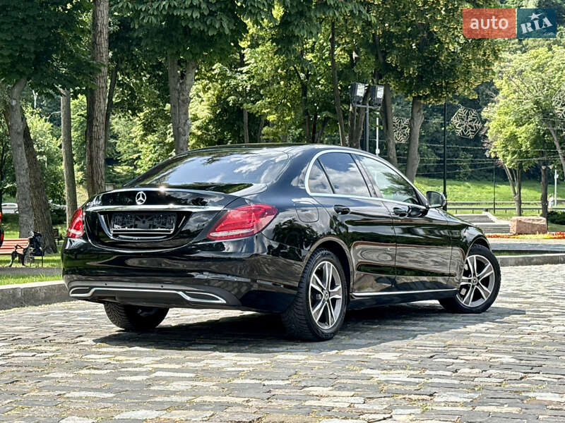Седан Mercedes-Benz C-Class 2015 в Києві
