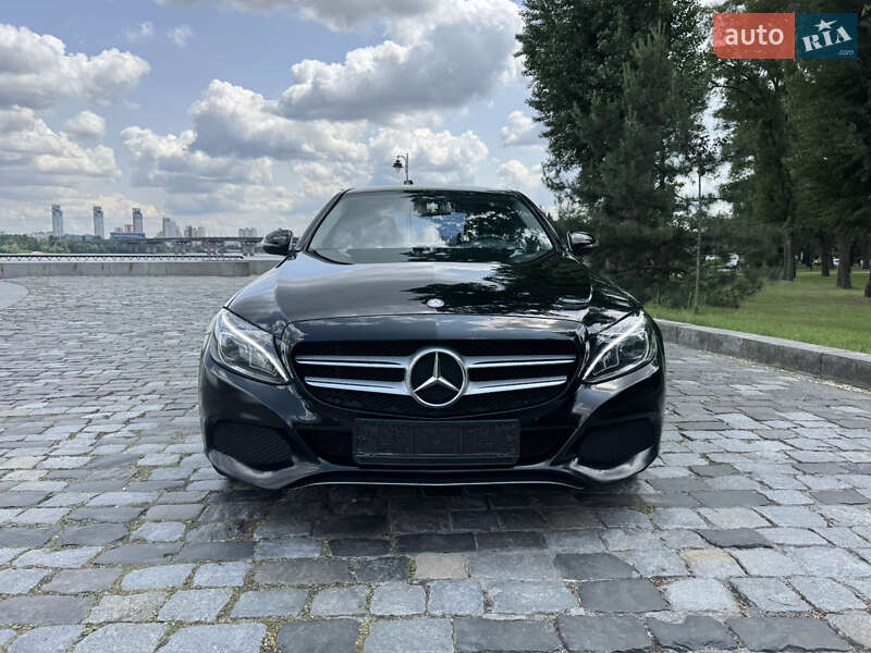 Седан Mercedes-Benz C-Class 2015 в Києві