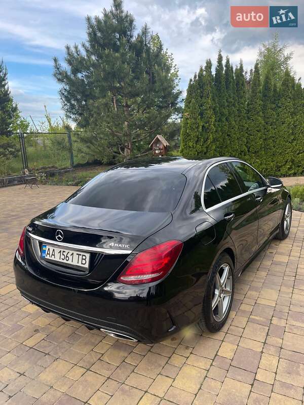 Седан Mercedes-Benz C-Class 2017 в Киеве