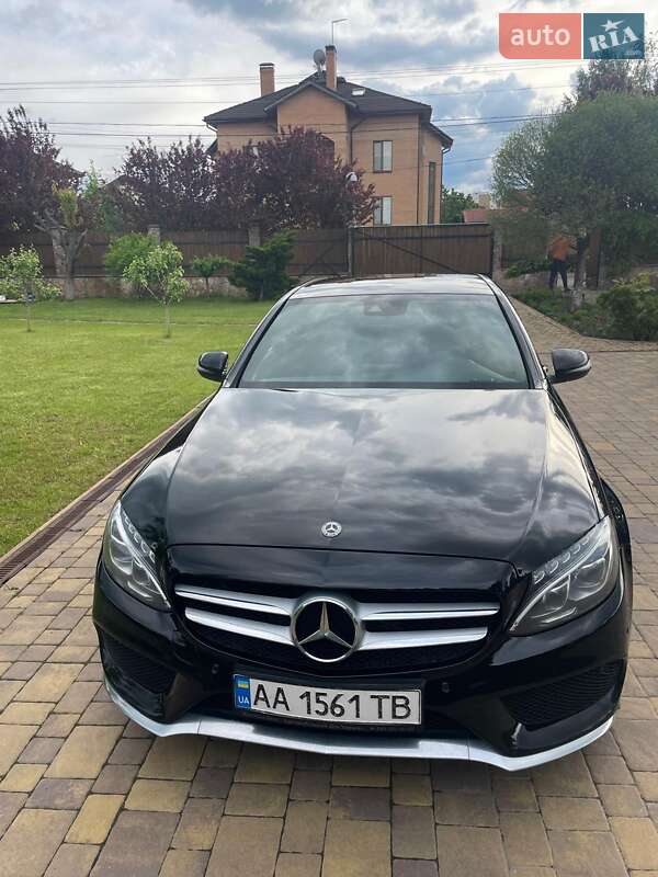Седан Mercedes-Benz C-Class 2017 в Киеве