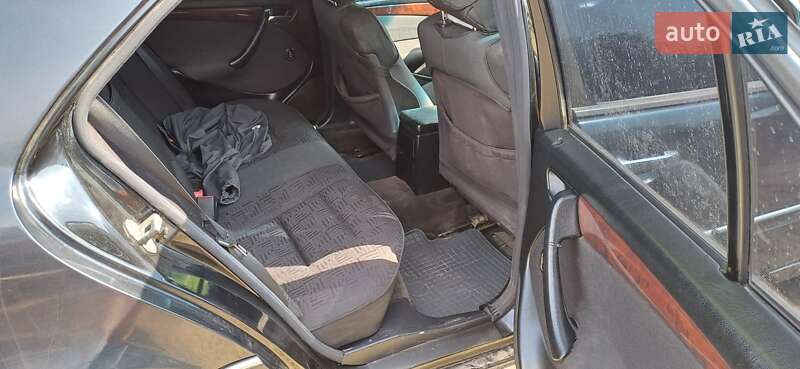 Седан Mercedes-Benz C-Class 1998 в Бершаді
