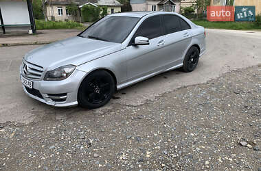 Седан Mercedes-Benz C-Class 2011 в 