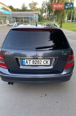 Универсал Mercedes-Benz C-Class 2010 в 