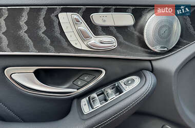 Седан Mercedes-Benz C-Class 2016 в 