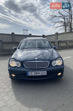 Седан Mercedes-Benz C-Class 2004 в 