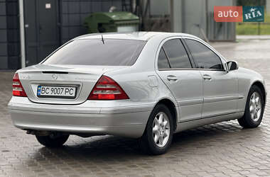 Седан Mercedes-Benz C-Class 2001 в 