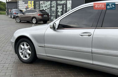 Седан Mercedes-Benz C-Class 2001 в 