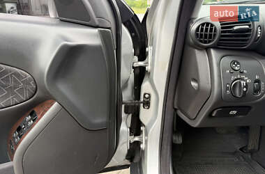 Седан Mercedes-Benz C-Class 2001 в 