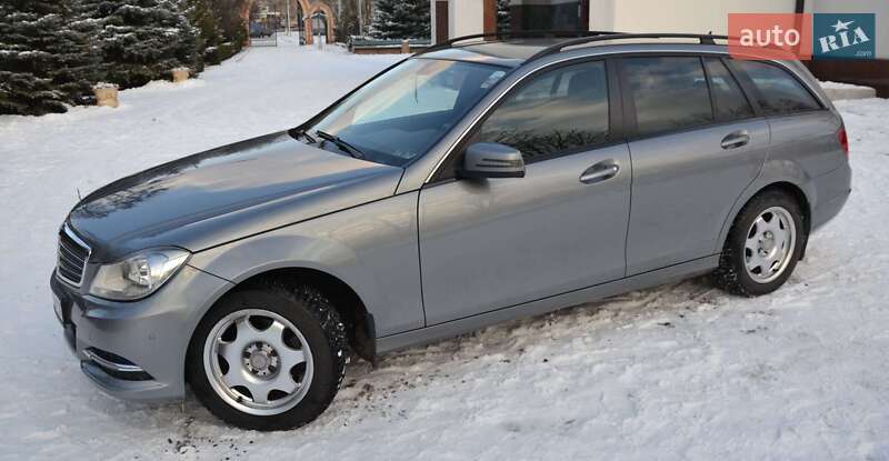 Універсал Mercedes-Benz C-Class 2013 в Краматорську
