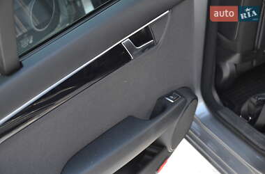 Универсал Mercedes-Benz C-Class 2013 в 