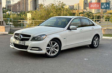 Седан Mercedes-Benz C-Class 2011 в 