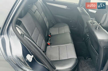 Универсал Mercedes-Benz C-Class 2009 в 