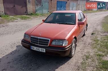 Седан Mercedes-Benz C-Class 1994 в Переяславі