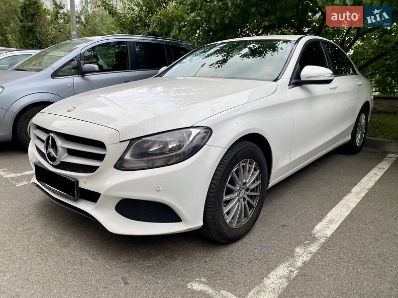 Седан Mercedes-Benz C-Class 2015 в 