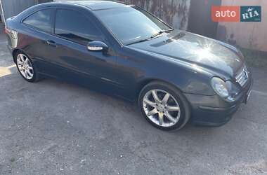 Купе Mercedes-Benz C-Class 2003 в Львові
