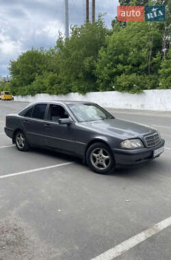 Седан Mercedes-Benz C-Class 1996 в 