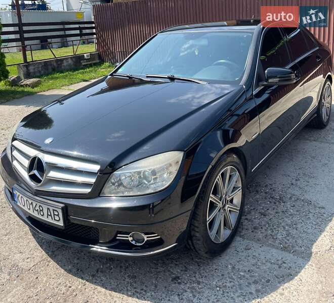 Седан Mercedes-Benz C-Class 2008 в Ужгороде