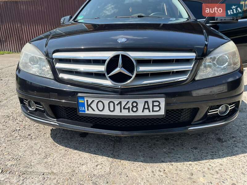 Седан Mercedes-Benz C-Class 2008 в Ужгороде