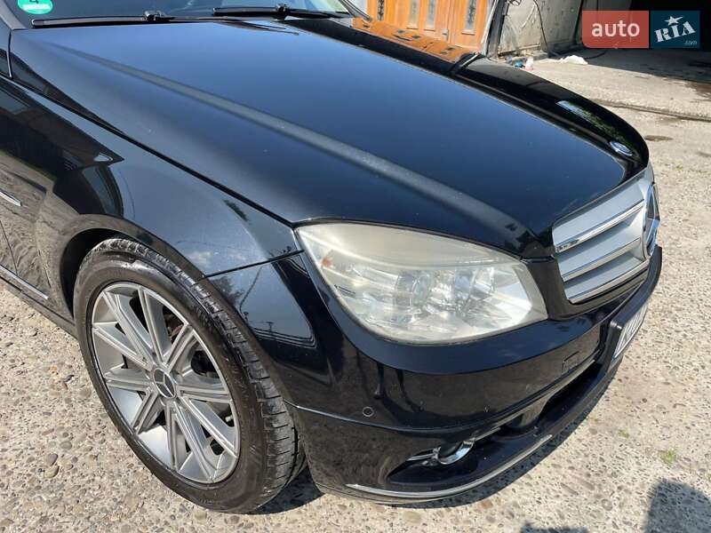 Седан Mercedes-Benz C-Class 2008 в Ужгороде