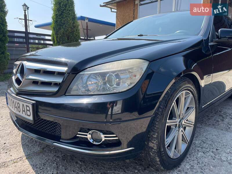 Седан Mercedes-Benz C-Class 2008 в Ужгороде