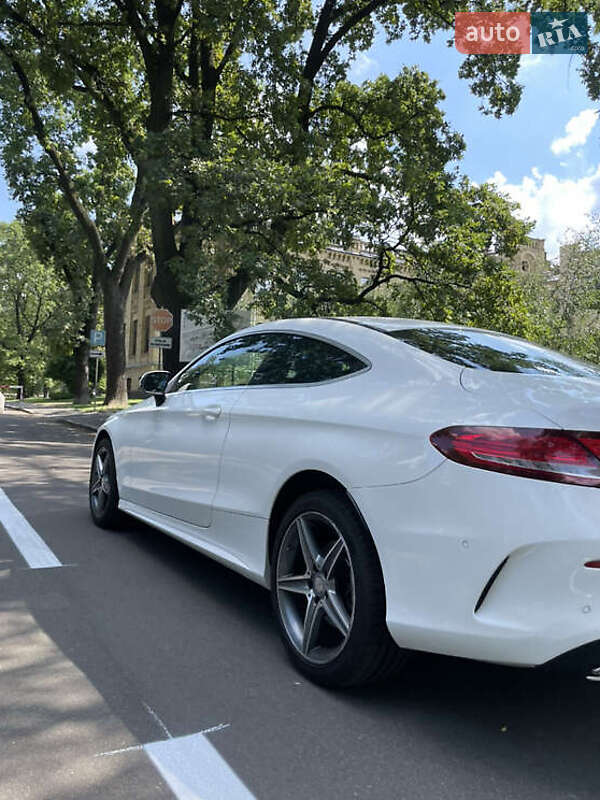 Купе Mercedes-Benz C-Class 2016 в Киеве