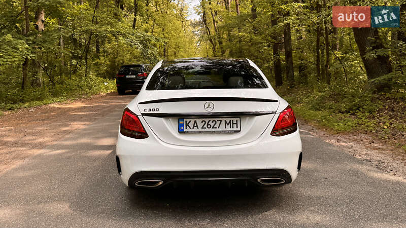 Седан Mercedes-Benz C-Class 2019 в Киеве