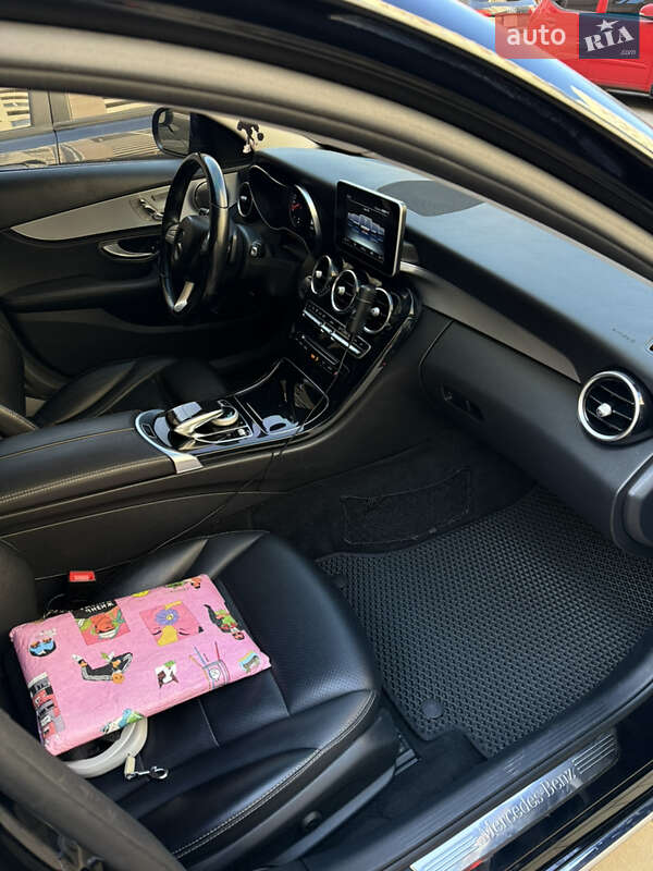 Седан Mercedes-Benz C-Class 2015 в Одессе