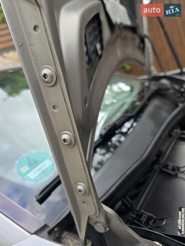 Седан Mercedes-Benz C-Class 2004 в Полтаве