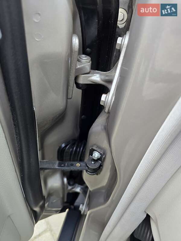 Седан Mercedes-Benz C-Class 2004 в Полтаве