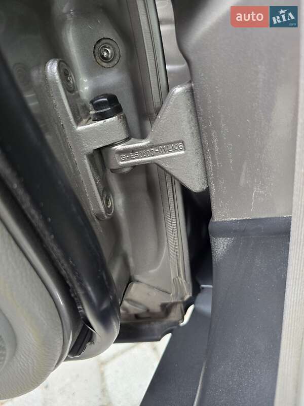 Седан Mercedes-Benz C-Class 2004 в Полтаве